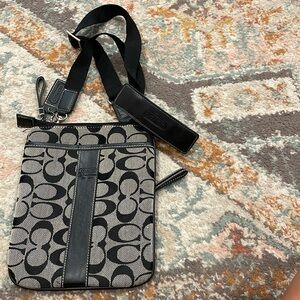 Coach cross body messenger bag